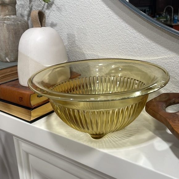 VINTAGE federal glass yellow depression ribbed bowls - Picture 2 of 11